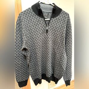 Jos A Banks women’s sweater NWT